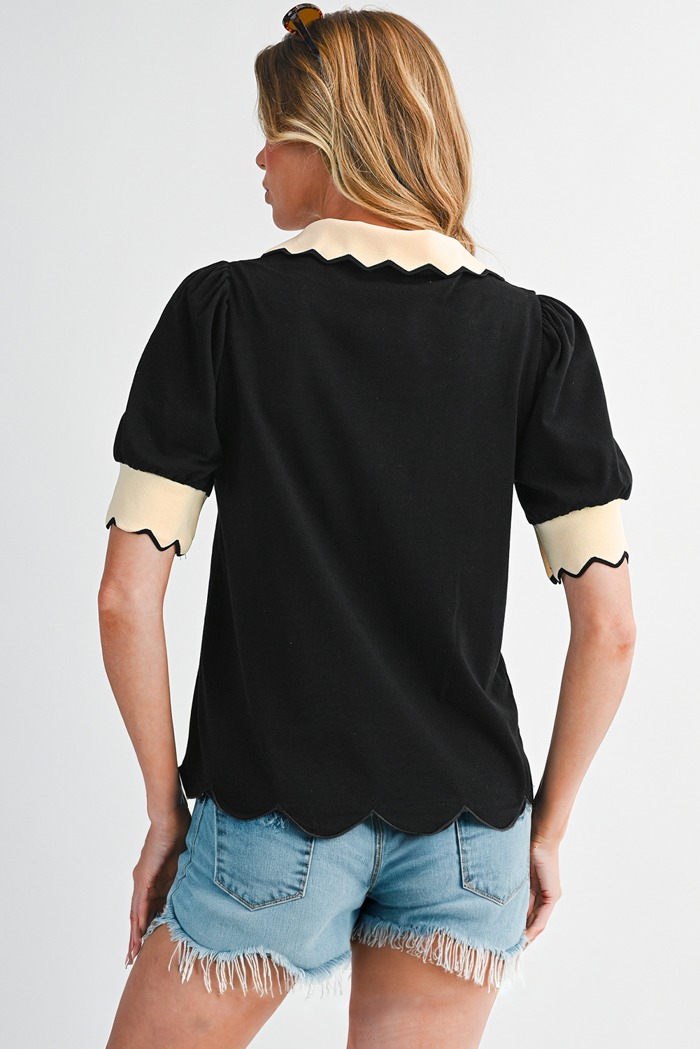 Black Colorblock Collared V Neck Puff Sleve Blouse