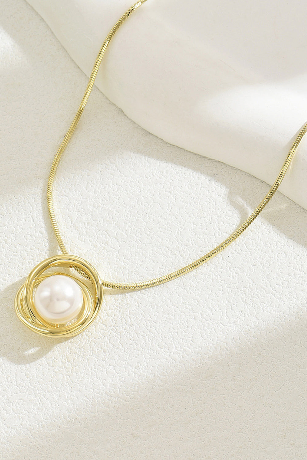 Gold Pearl Pendant Chain Necklace