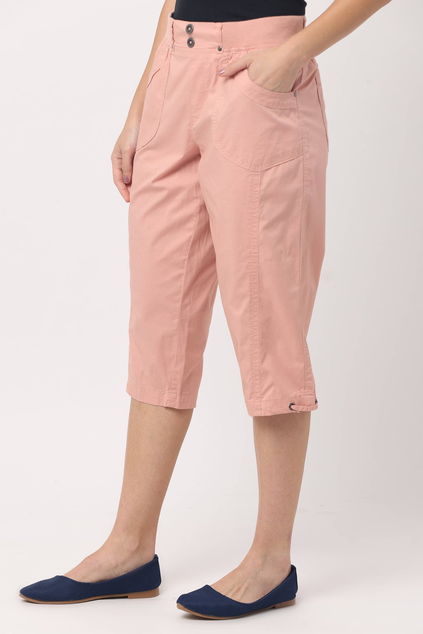 DA1343 Valerie Capri: Soft Blush