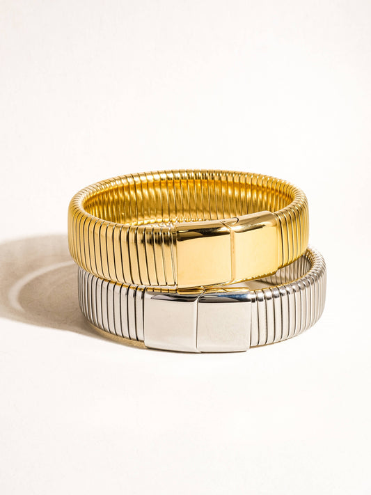Christel 18K Gold Non-Tarnish Stripe Bold Bangle