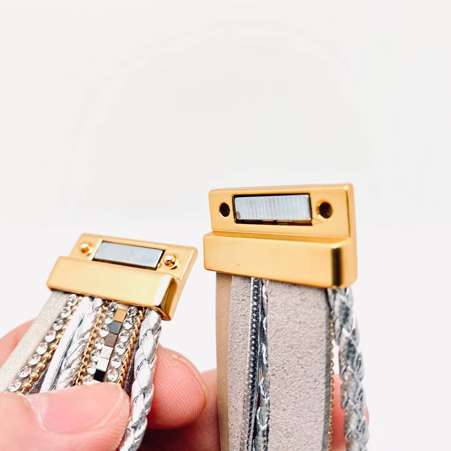 Multi-Layer Heart Charm Bangle Bracelets - BJ/LB: Silver